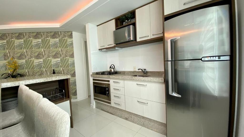 Solar Das Ilhas - Aconchegante Apartamento Na Linda Praia De 4 Ilhas Бомбиняс Екстериор снимка